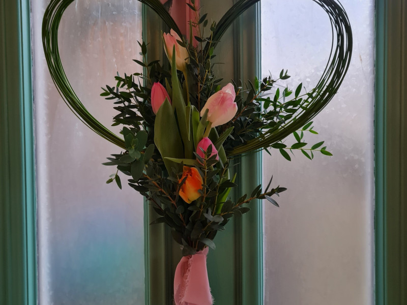 Valentine's Flowers & Bouquets